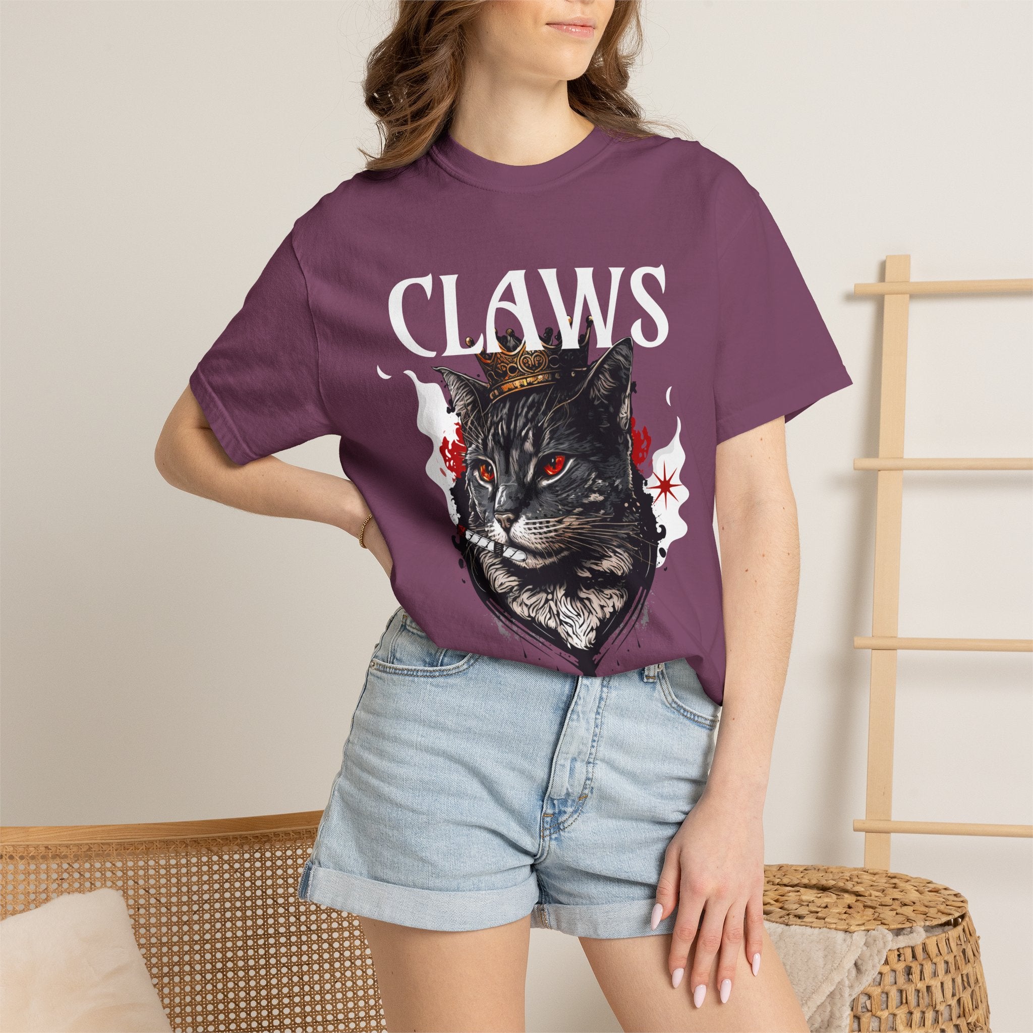 Claws Black Cat Graphic T-Shirt — Gothic Vintage Cat Tee