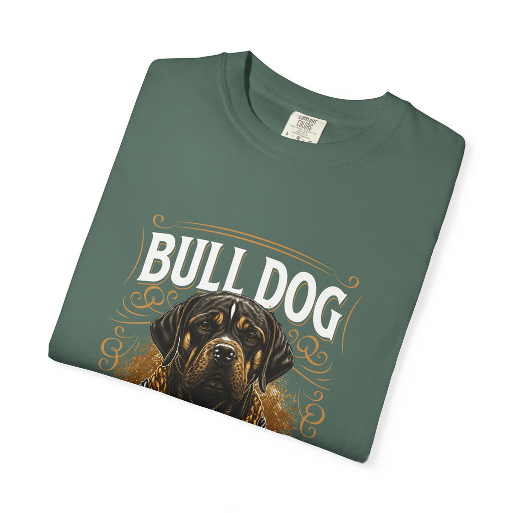 Bulldog Graphic Tee — Vintage Rottweiler Portrait with Gold Chains