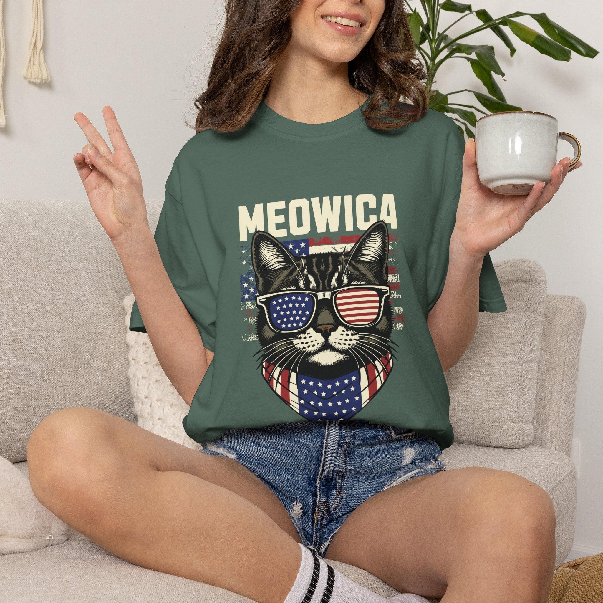 Meowica Cat T-Shirt — Patriotic American Flag Kitty Graphic Tee
