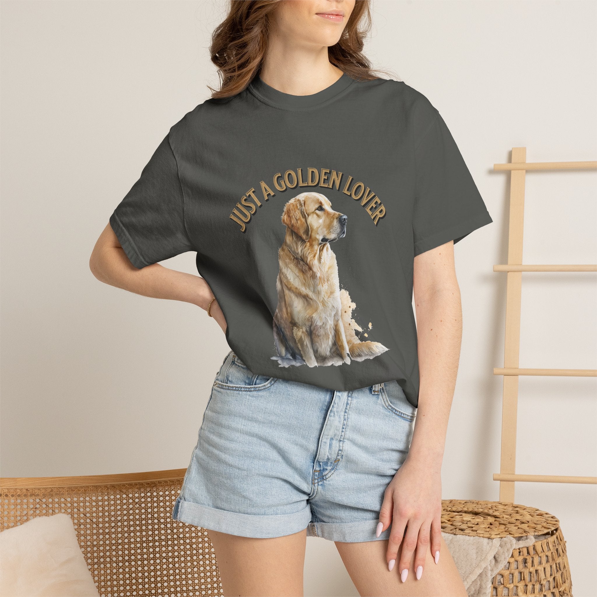 Just a Golden Lover T‑Shirt – Golden Retriever Dog Tee