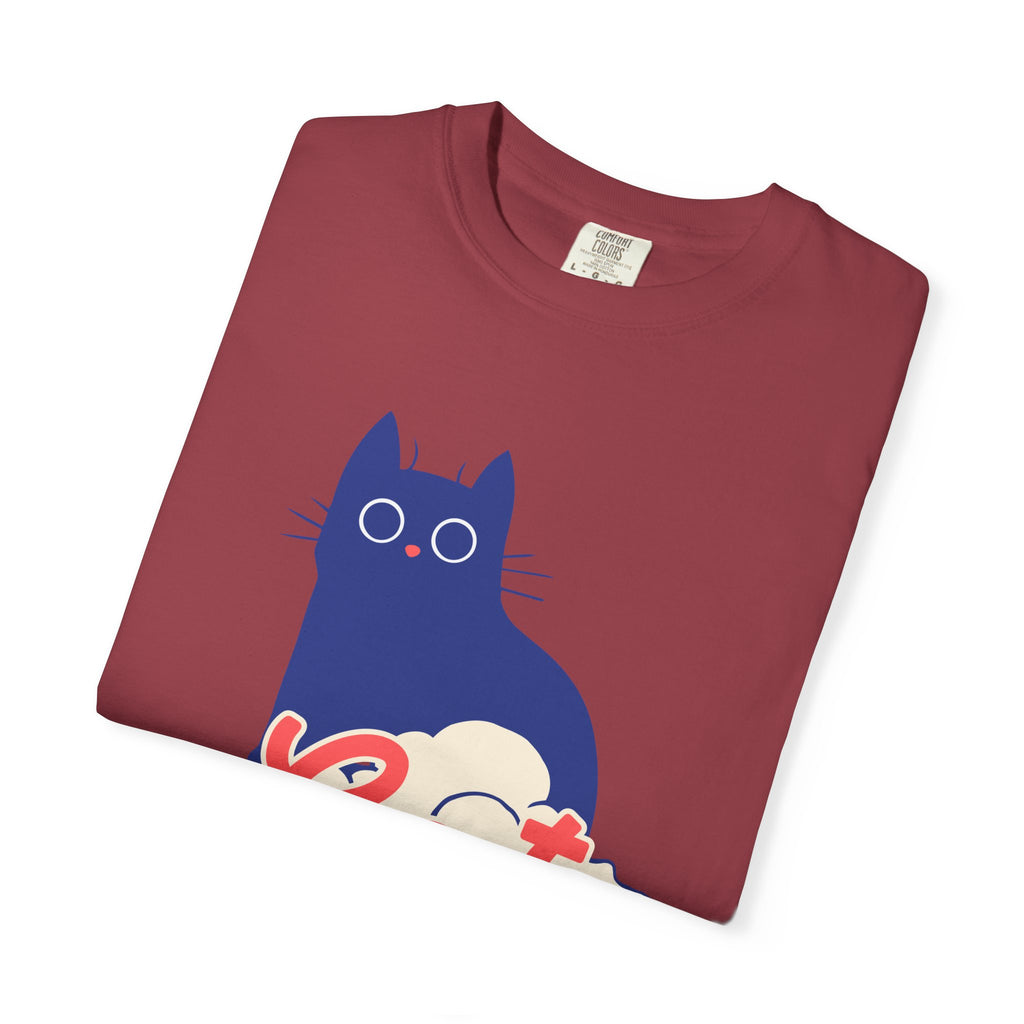 Cat Lover T-Shirt — Cute Retro Cat Graphic Tee