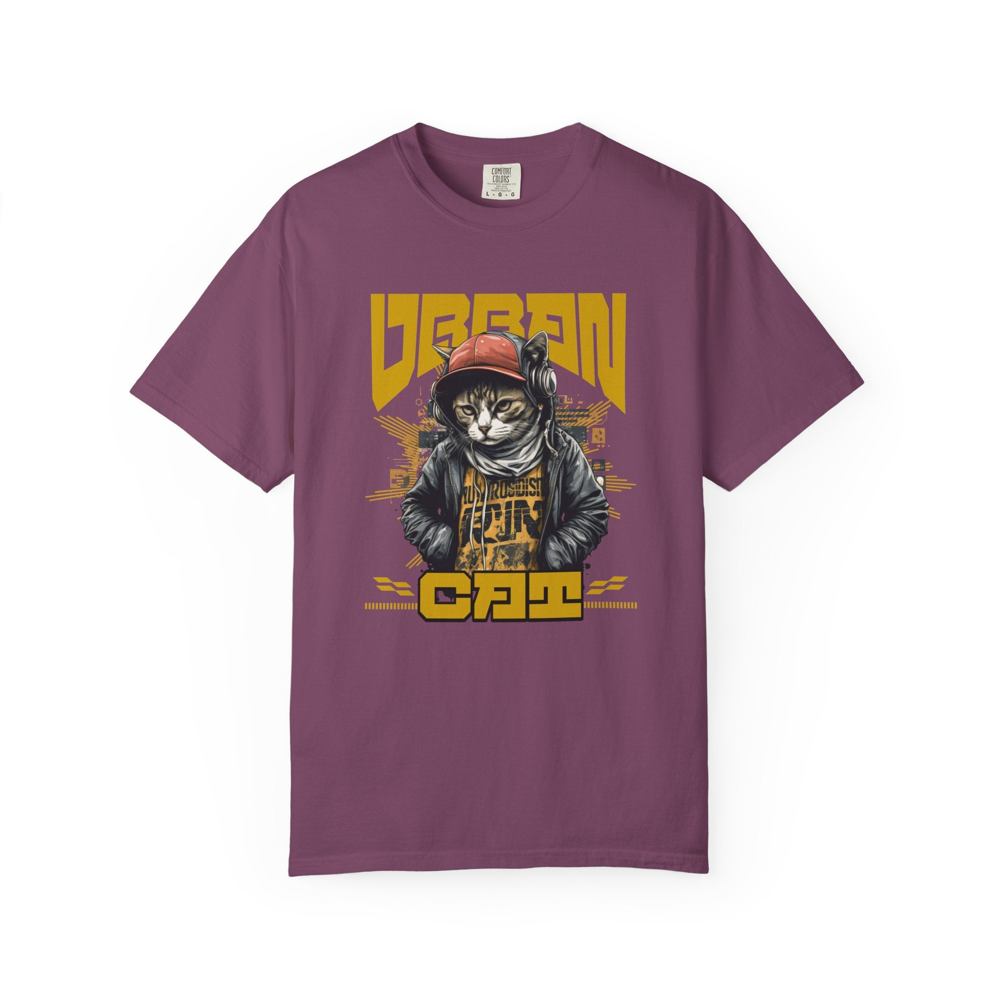Urban Cat T-Shirt — Retro Streetwear Graphic Tee with Cool Cat Design