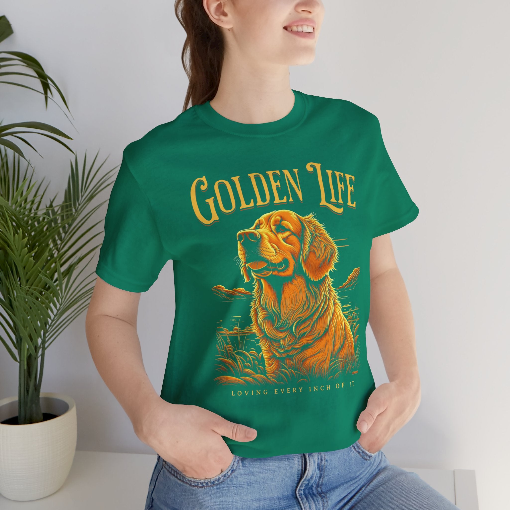 Golden Life Golden Retriever T-Shirt — "Golden Life" Graphic Tee for Dog Lovers