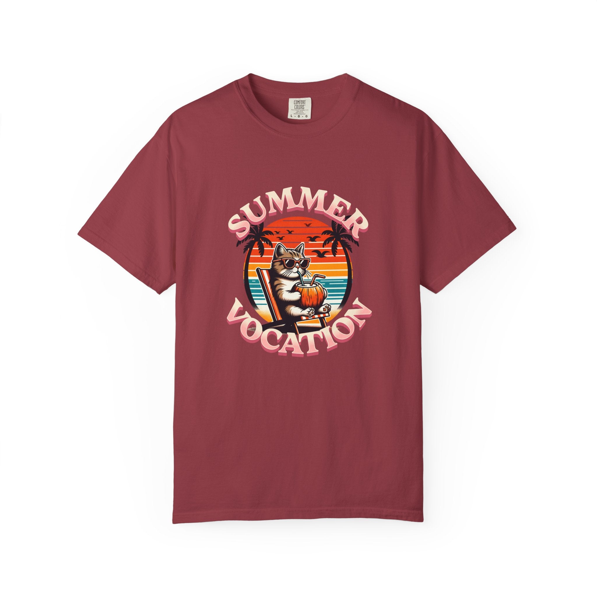 Summer Vacation T‑Shirt — Retro Cat on Beach Graphic