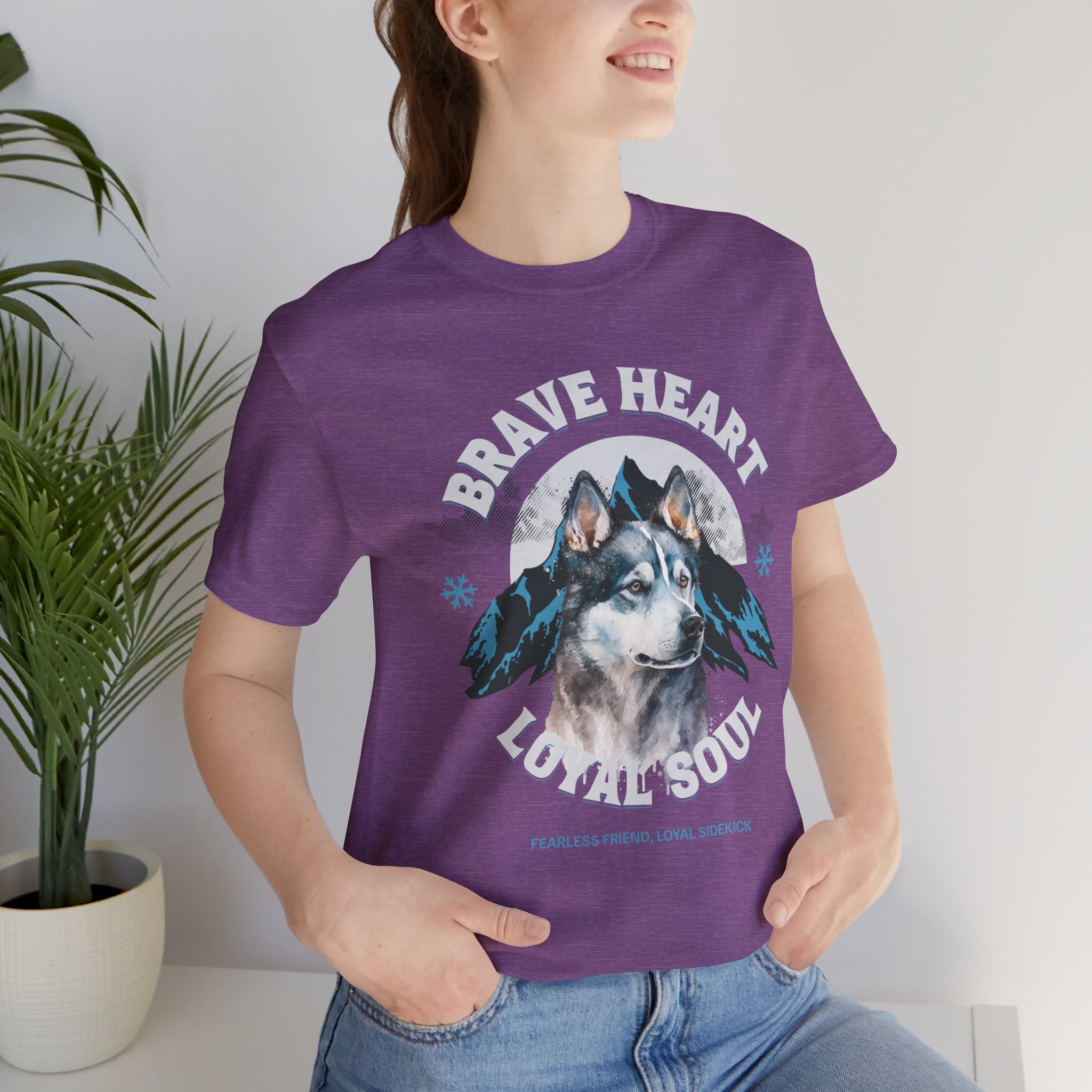 Husky T-Shirt "Brave Heart Loyal Soul" – Wildlife Mountain Graphic Tee