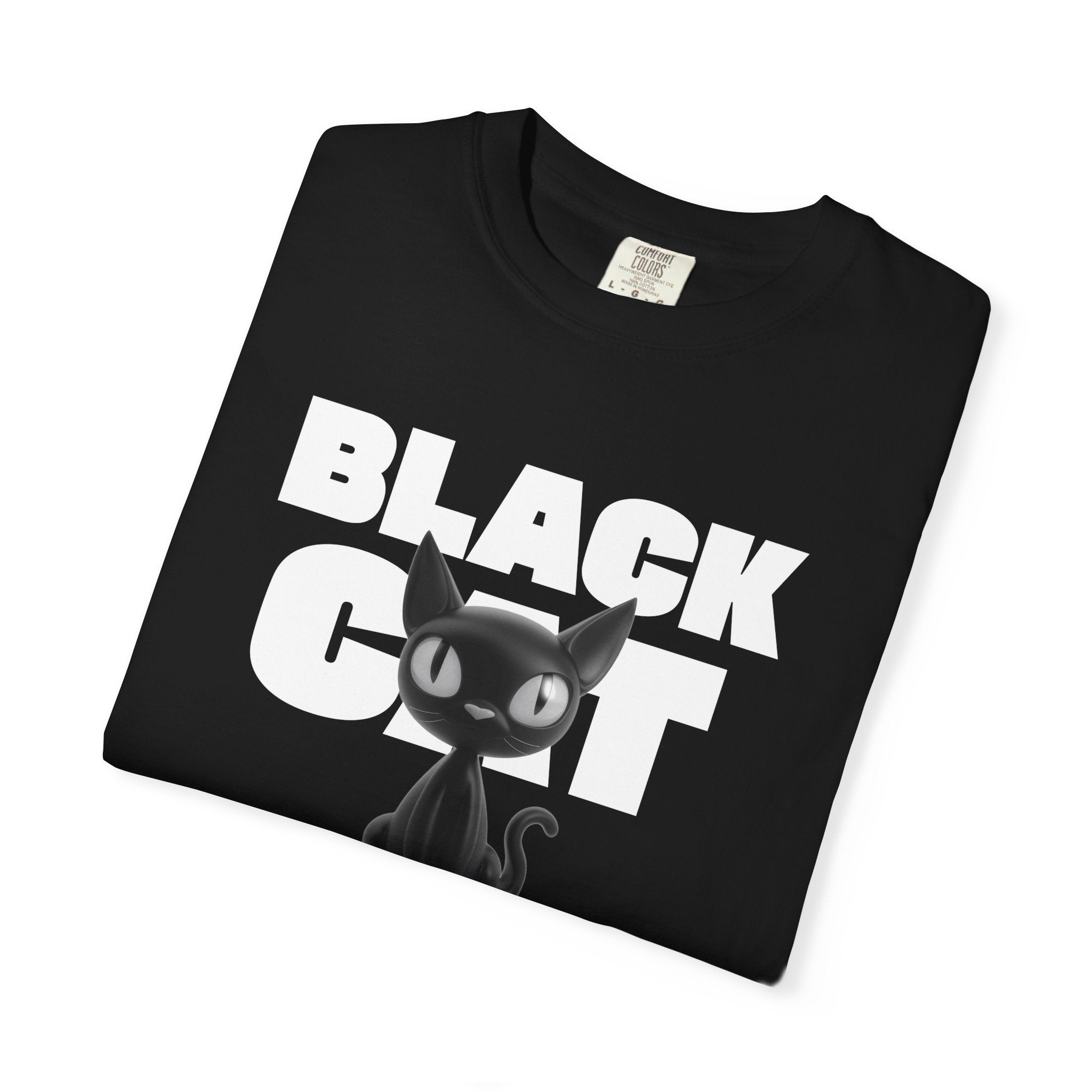 Black Cat Graphic T-Shirt — Cute Spooky Halloween Tee