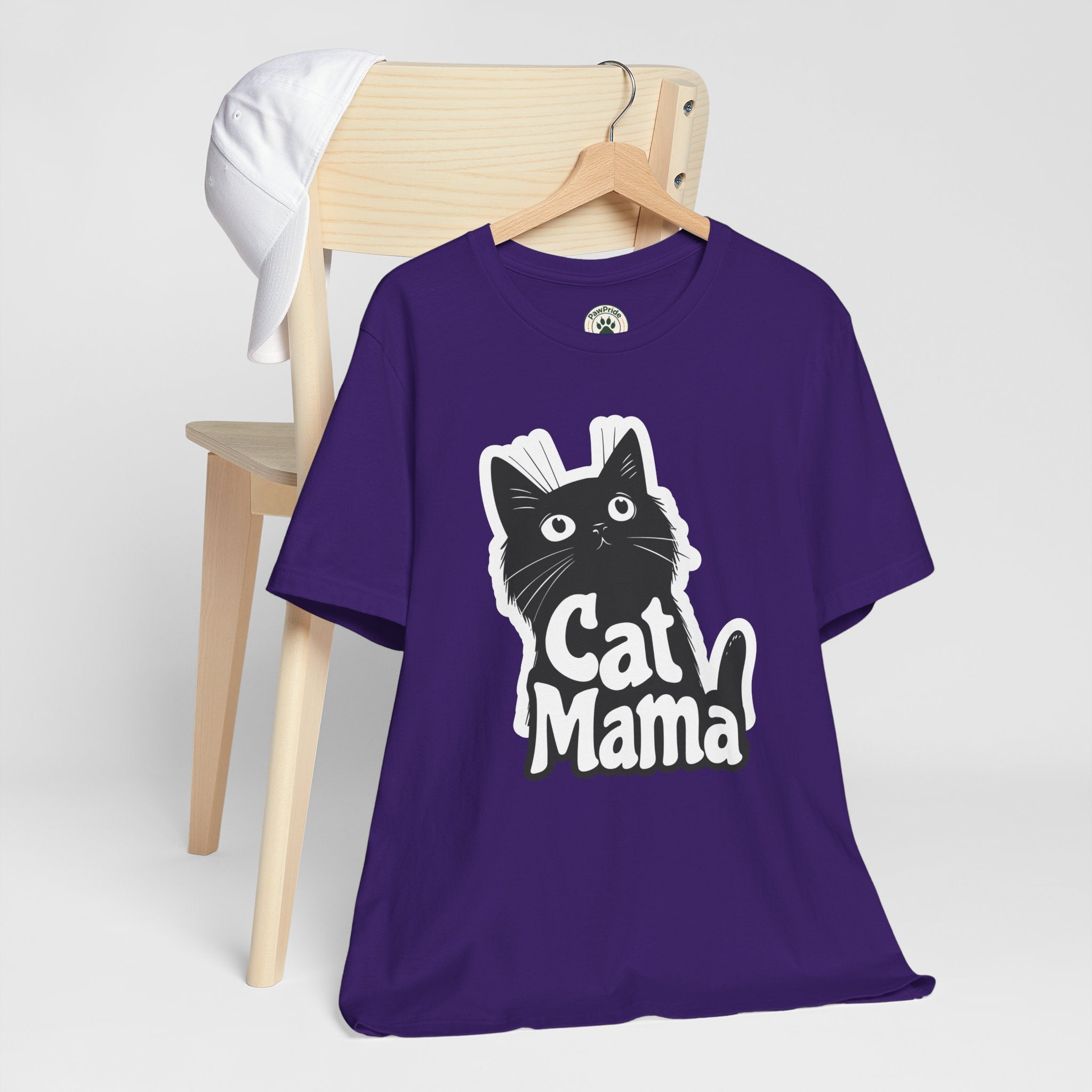 Cat Mama T-Shirt – Cute Black Cat Graphic Tee for Cat Lovers