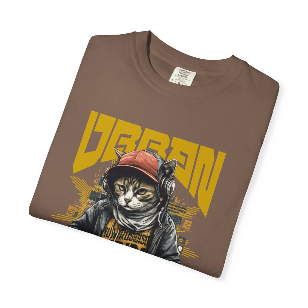Urban Cat T-Shirt — Retro Streetwear Graphic Tee with Cool Cat Design