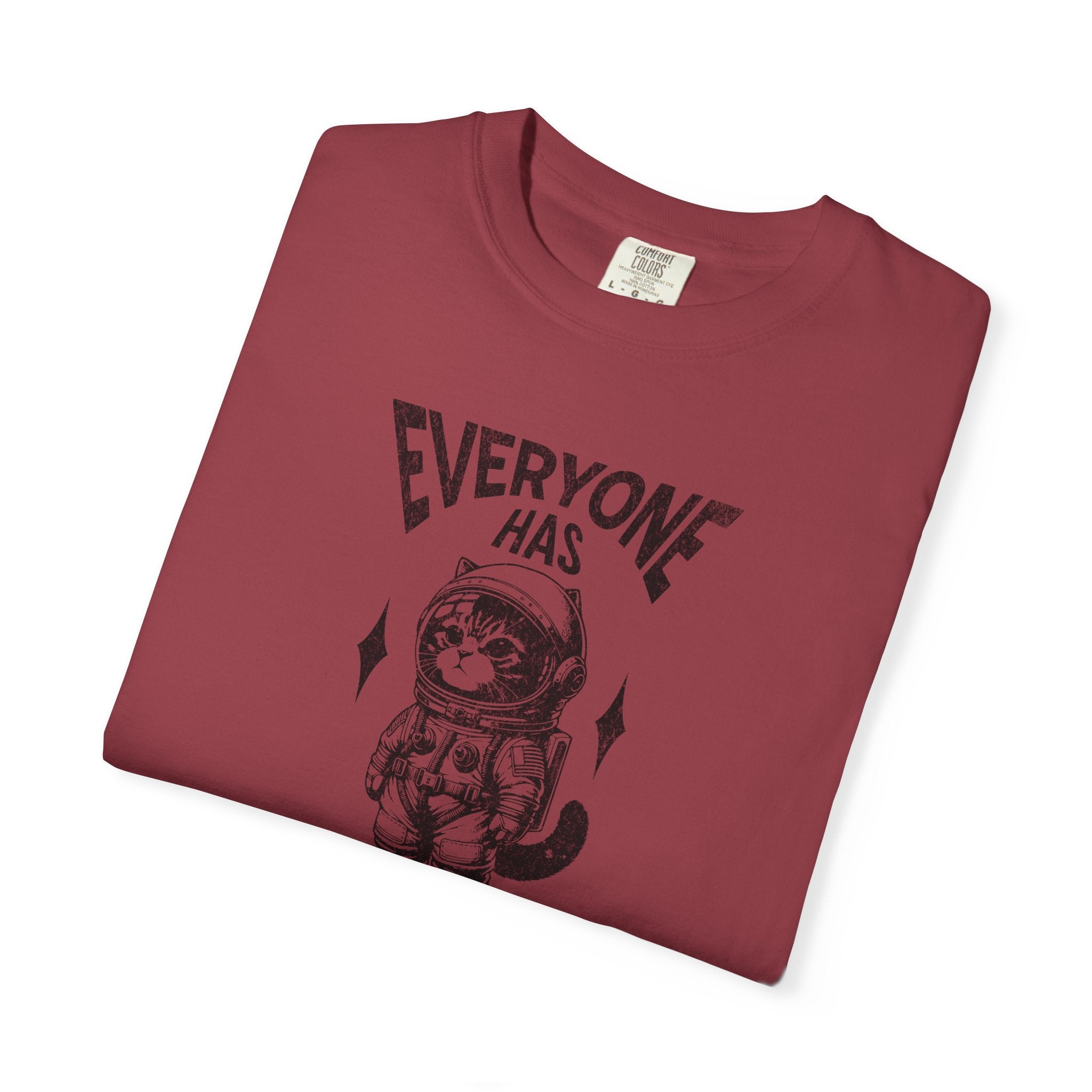 Everyone Has Dreams Astronaut Cat T‑Shirt — Vintage Space Graphic Tee