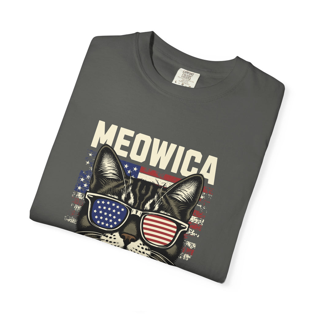 Meowica Cat T-Shirt — Patriotic American Flag Kitty Graphic Tee