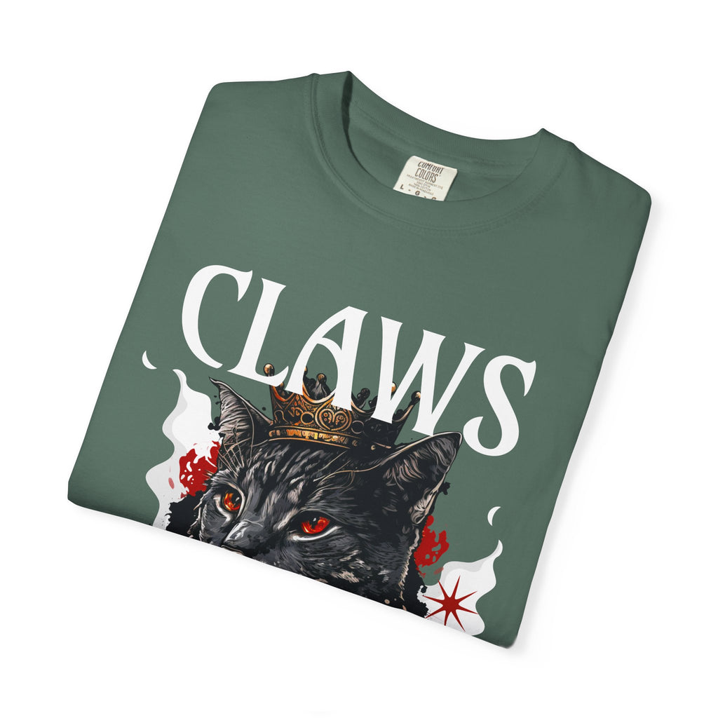 Claws Black Cat Graphic T-Shirt — Gothic Vintage Cat Tee
