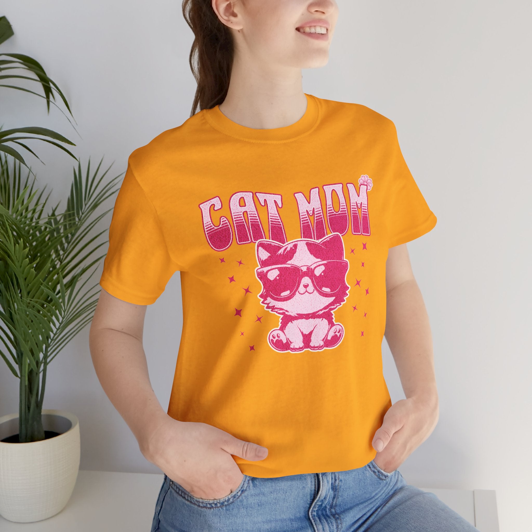 Cat Mom T-Shirt — Pink Cute Cat Graphic Tee