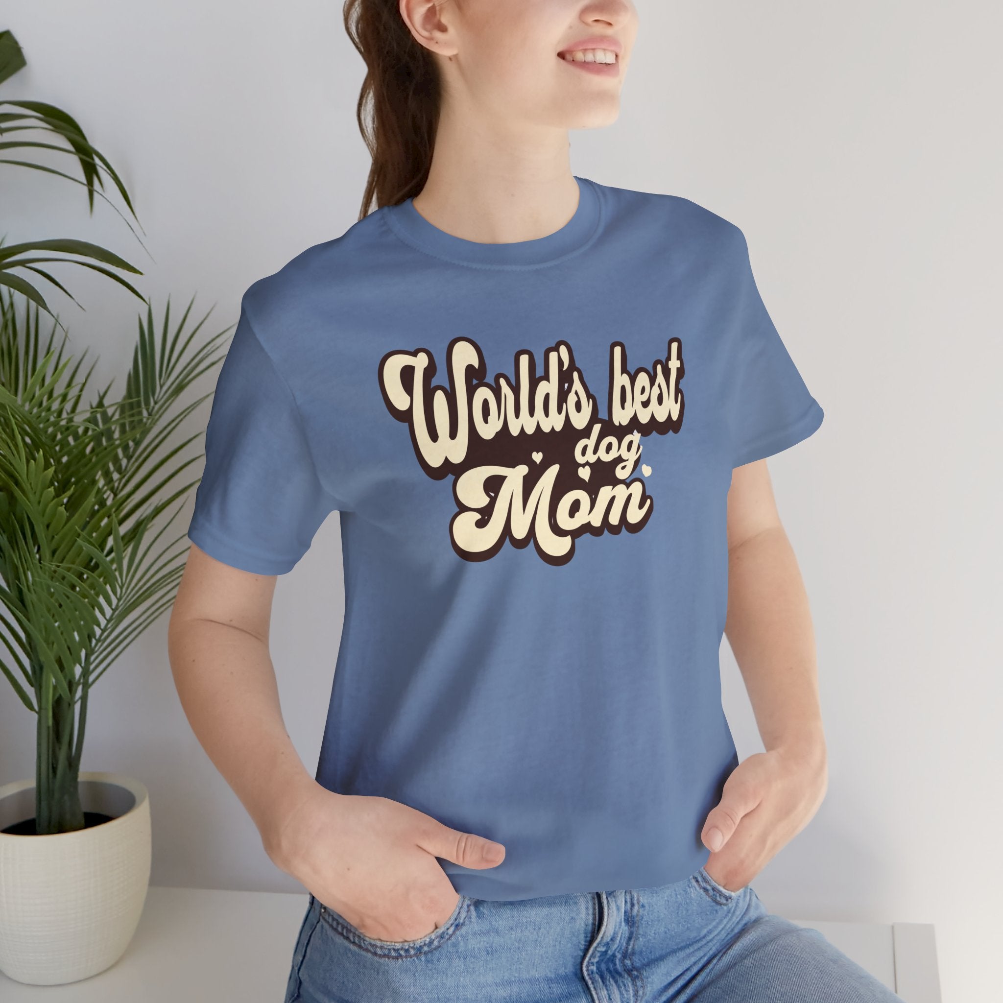 World's Best Dog Mom T-Shirt — Retro Script Pet Mom Tee