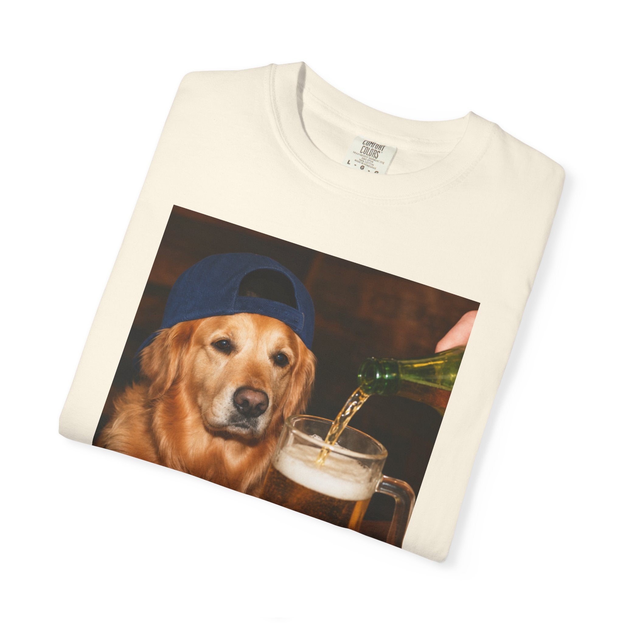 Golden Retriever Beer T-Shirt — Funny Dog Drinking Beer Graphic Tee