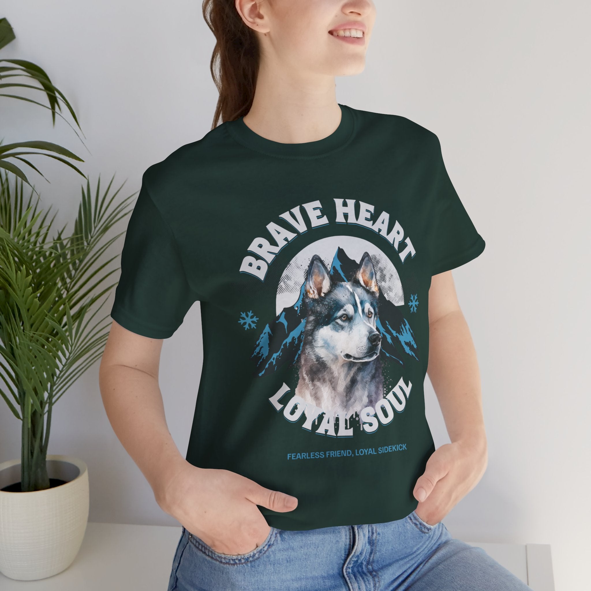 Husky T-Shirt "Brave Heart Loyal Soul" – Wildlife Mountain Graphic Tee