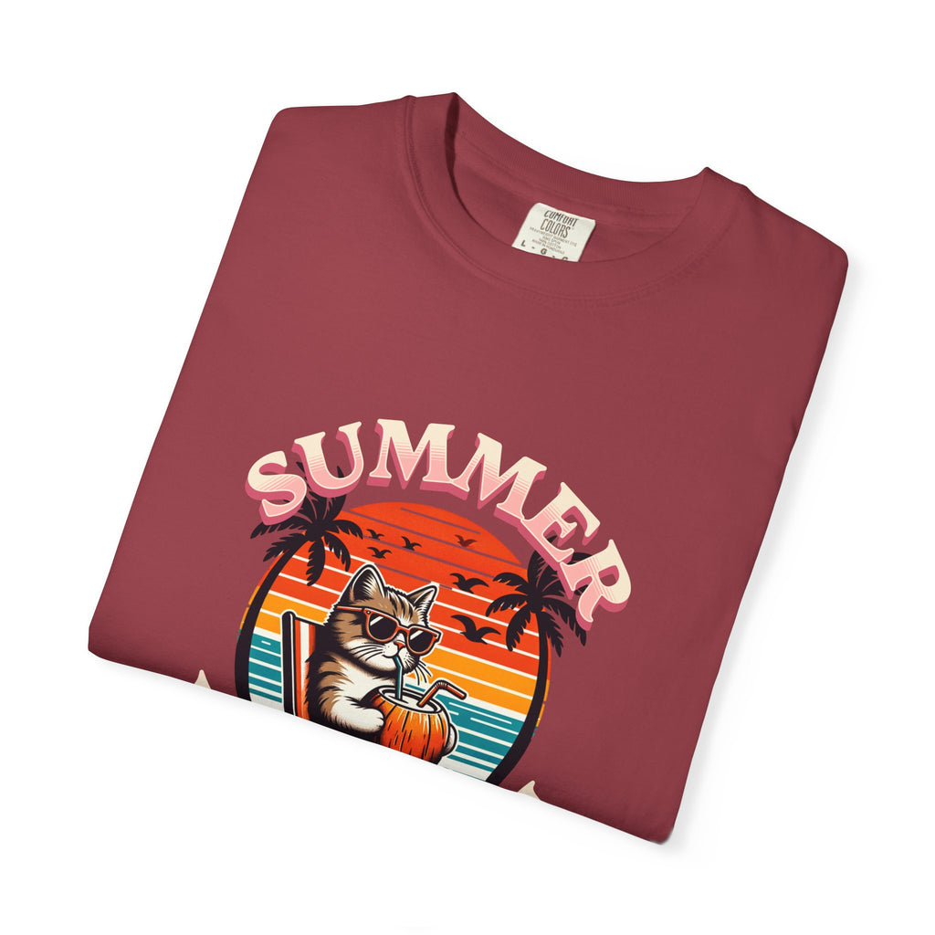 Summer Vacation T‑Shirt — Retro Cat on Beach Graphic