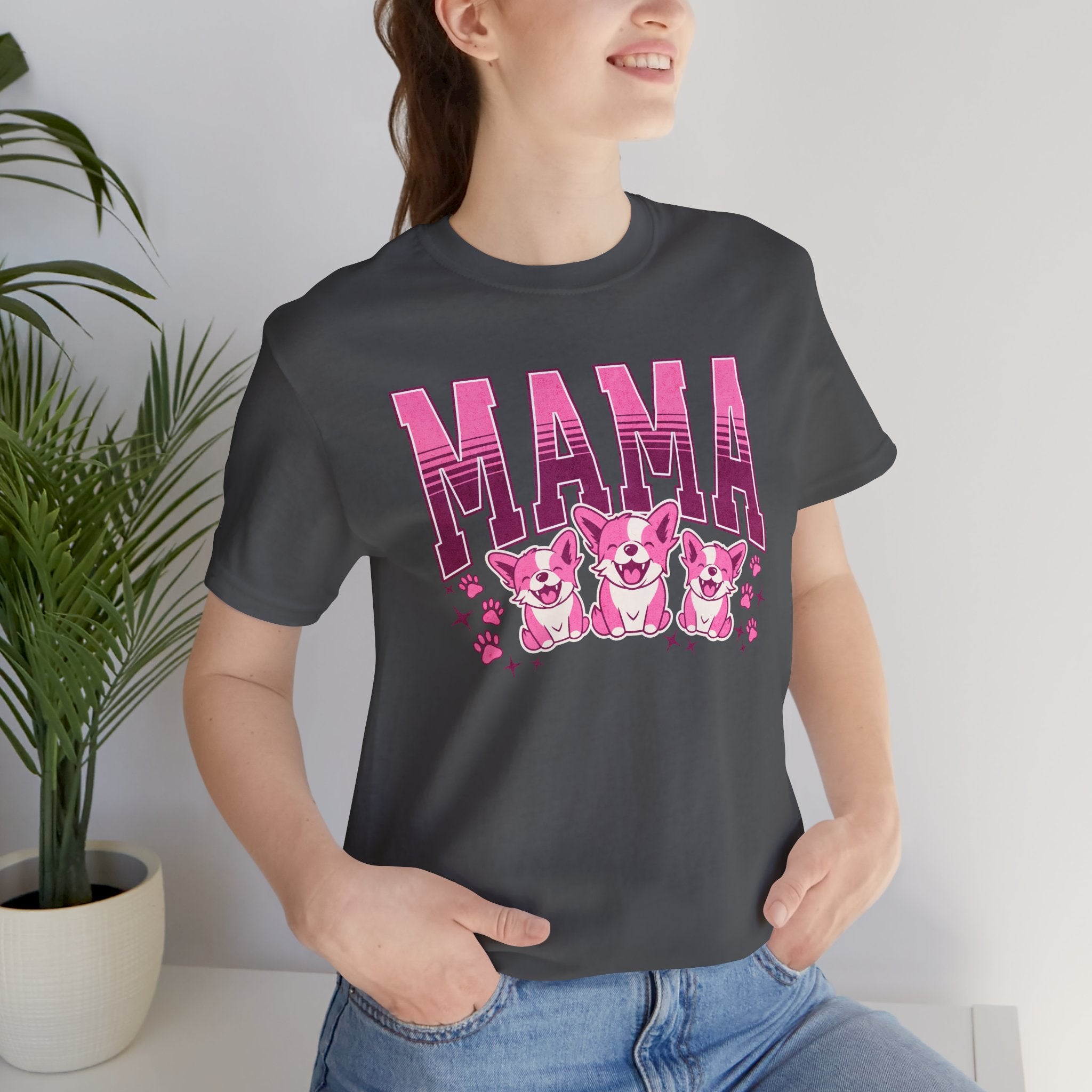 Mama Tee — Pink Corgi Mom Graphic T-Shirt