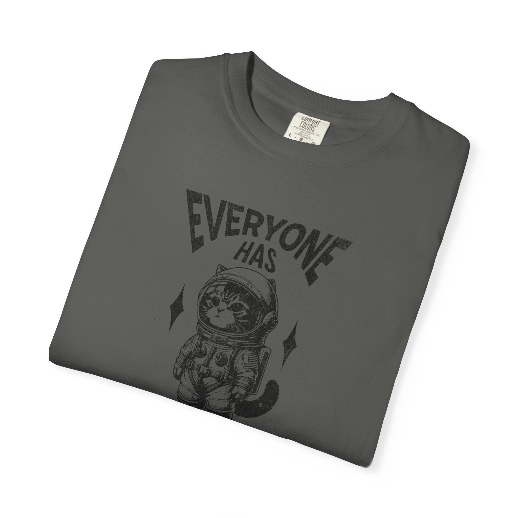 Everyone Has Dreams Astronaut Cat T‑Shirt — Vintage Space Graphic Tee