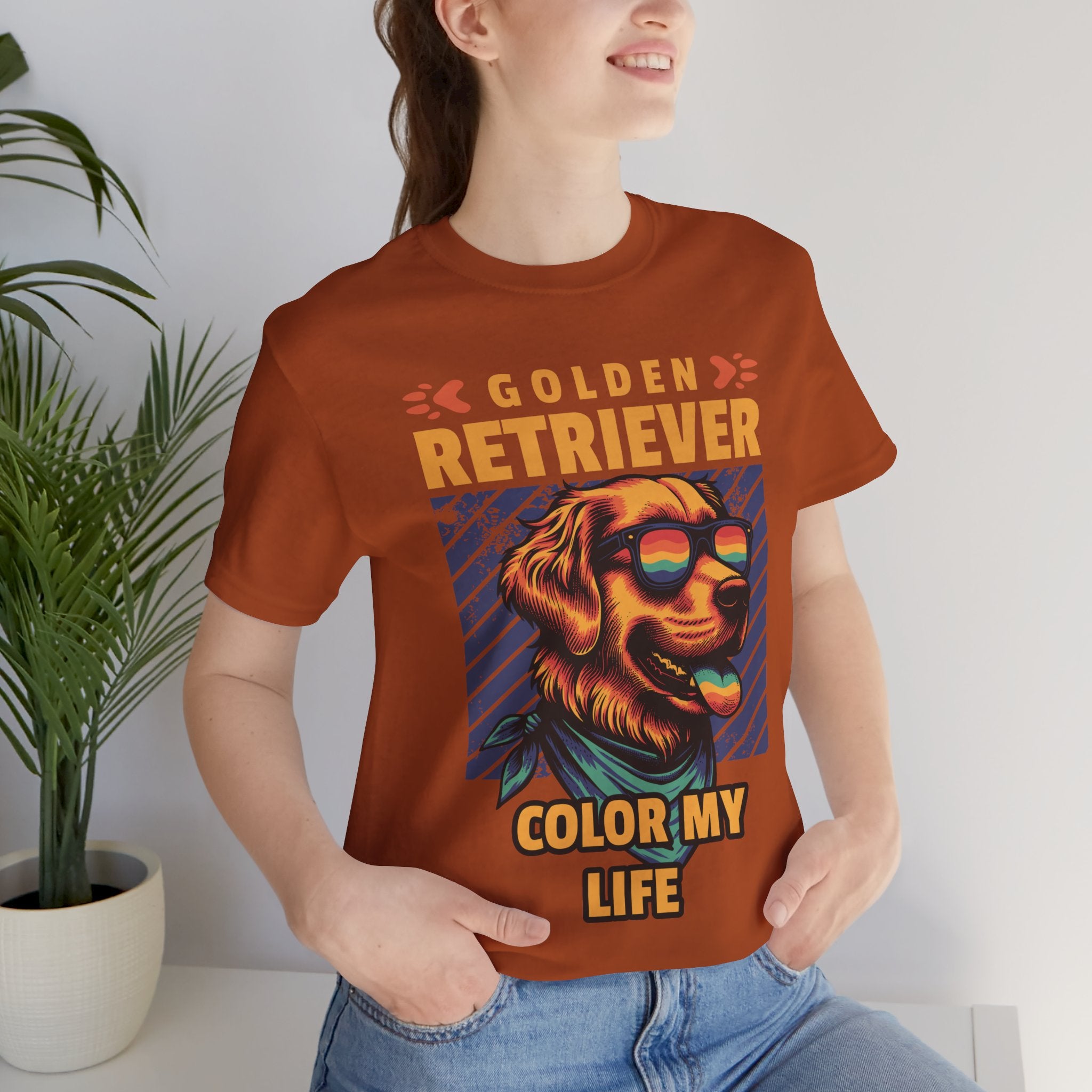 Golden Retriever T‑Shirt — 'Color My Life' Retro Dog Graphic Tee
