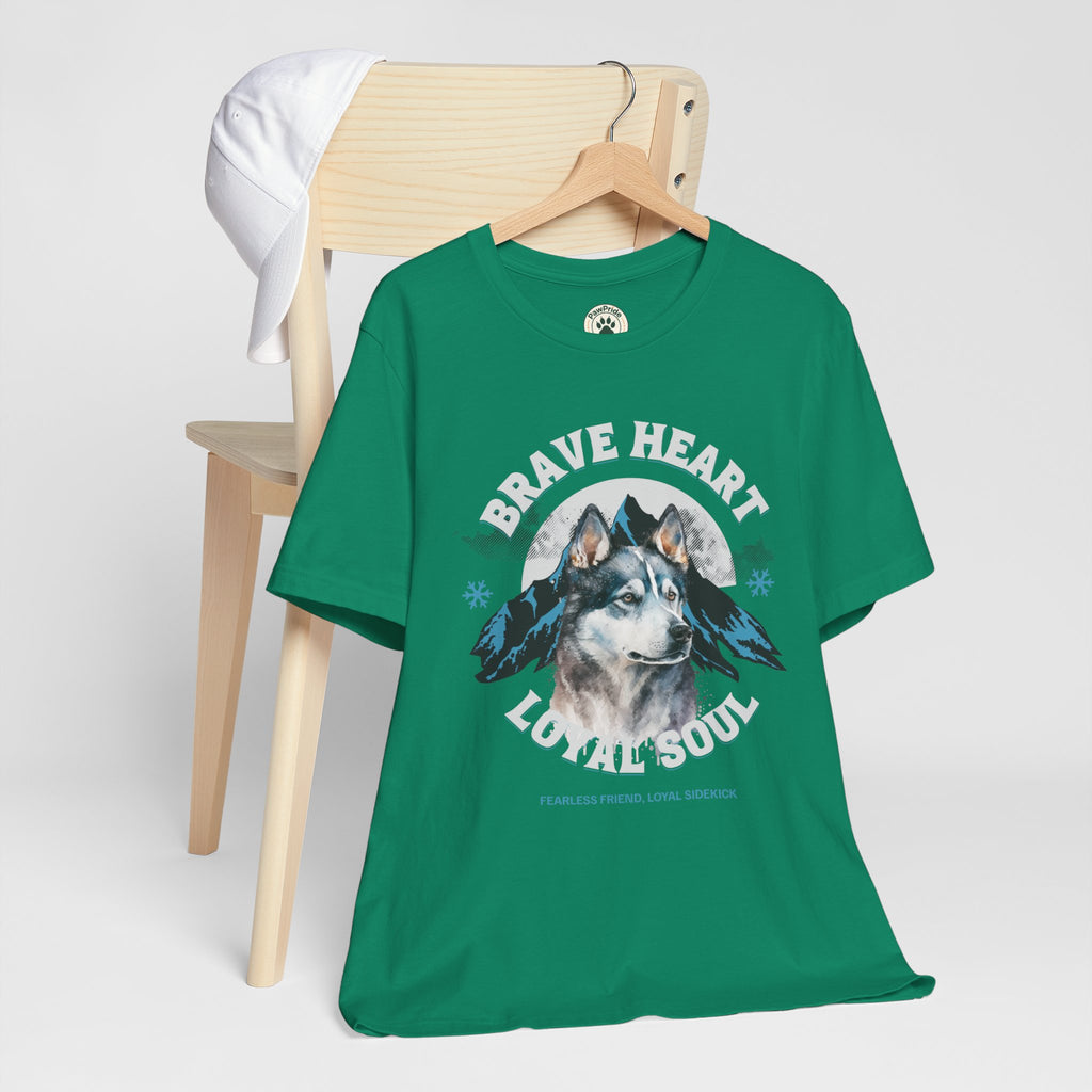 Husky T-Shirt "Brave Heart Loyal Soul" – Wildlife Mountain Graphic Tee