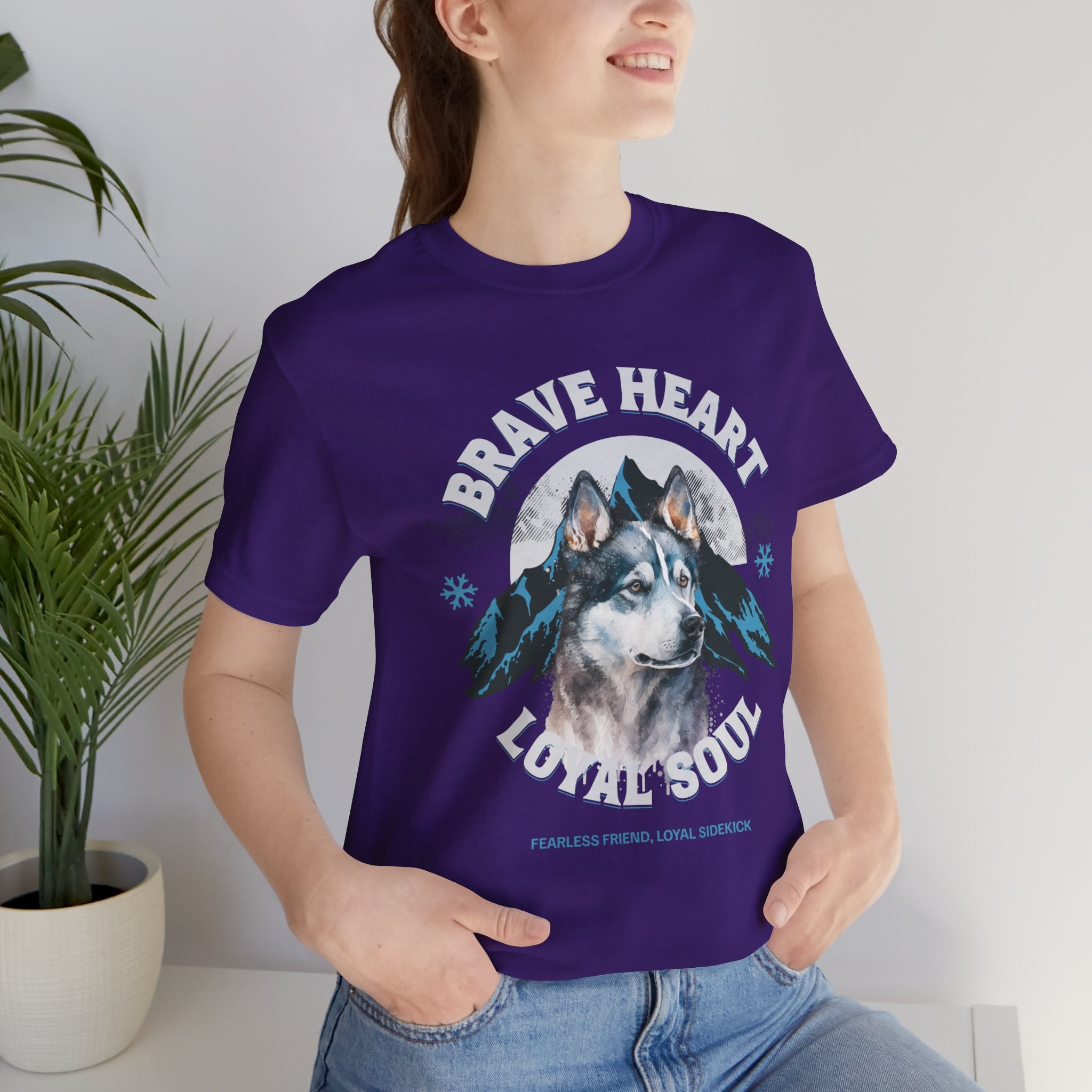Husky T-Shirt "Brave Heart Loyal Soul" – Wildlife Mountain Graphic Tee