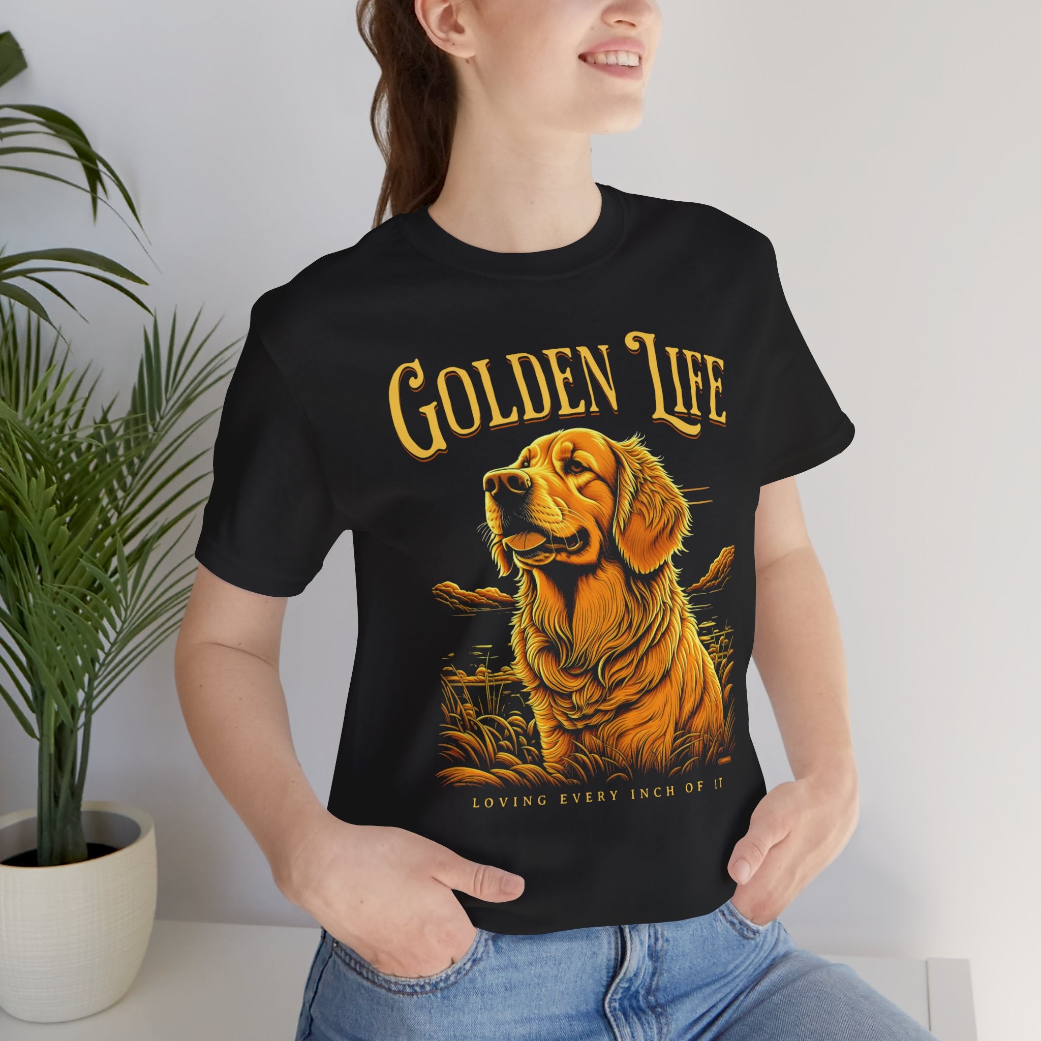 Golden Life Golden Retriever T-Shirt — "Golden Life" Graphic Tee for Dog Lovers