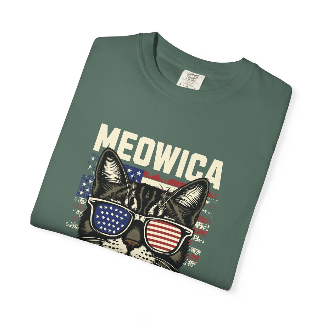 Meowica Cat T-Shirt — Patriotic American Flag Kitty Graphic Tee