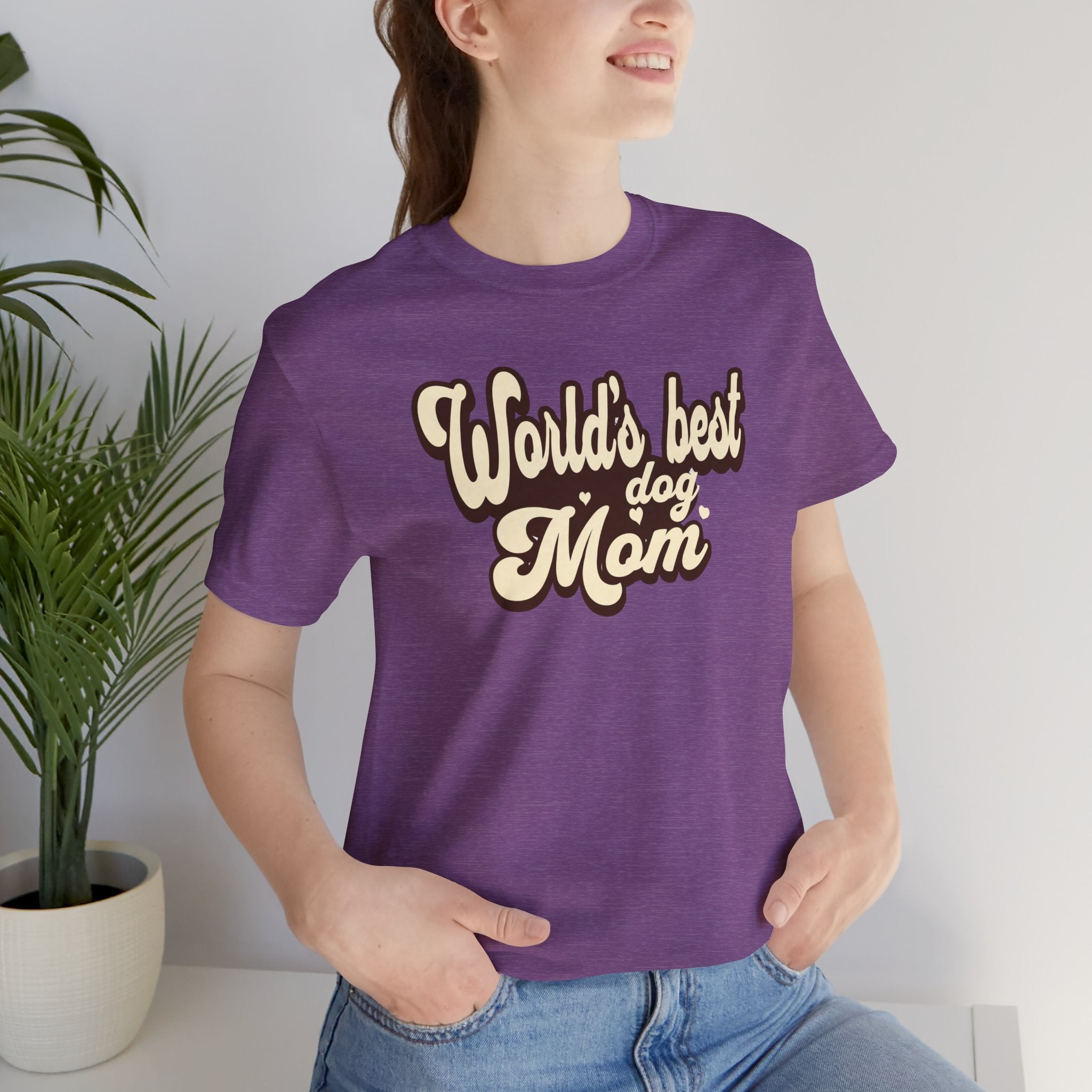 World's Best Dog Mom T-Shirt — Retro Script Pet Mom Tee