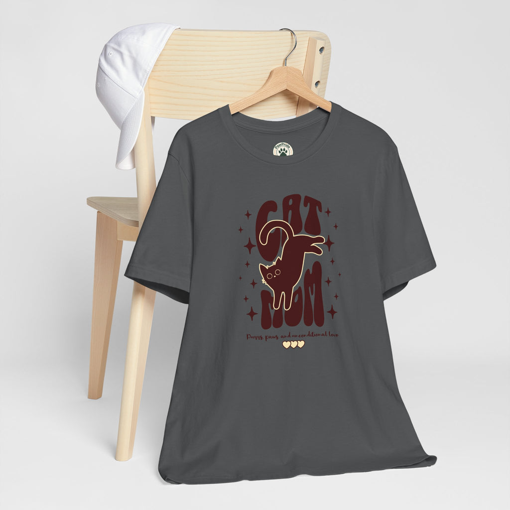 Cat Mom Retro Graphic Tee — "Cat Mom" Vintage Cat Lover T‑Shirt