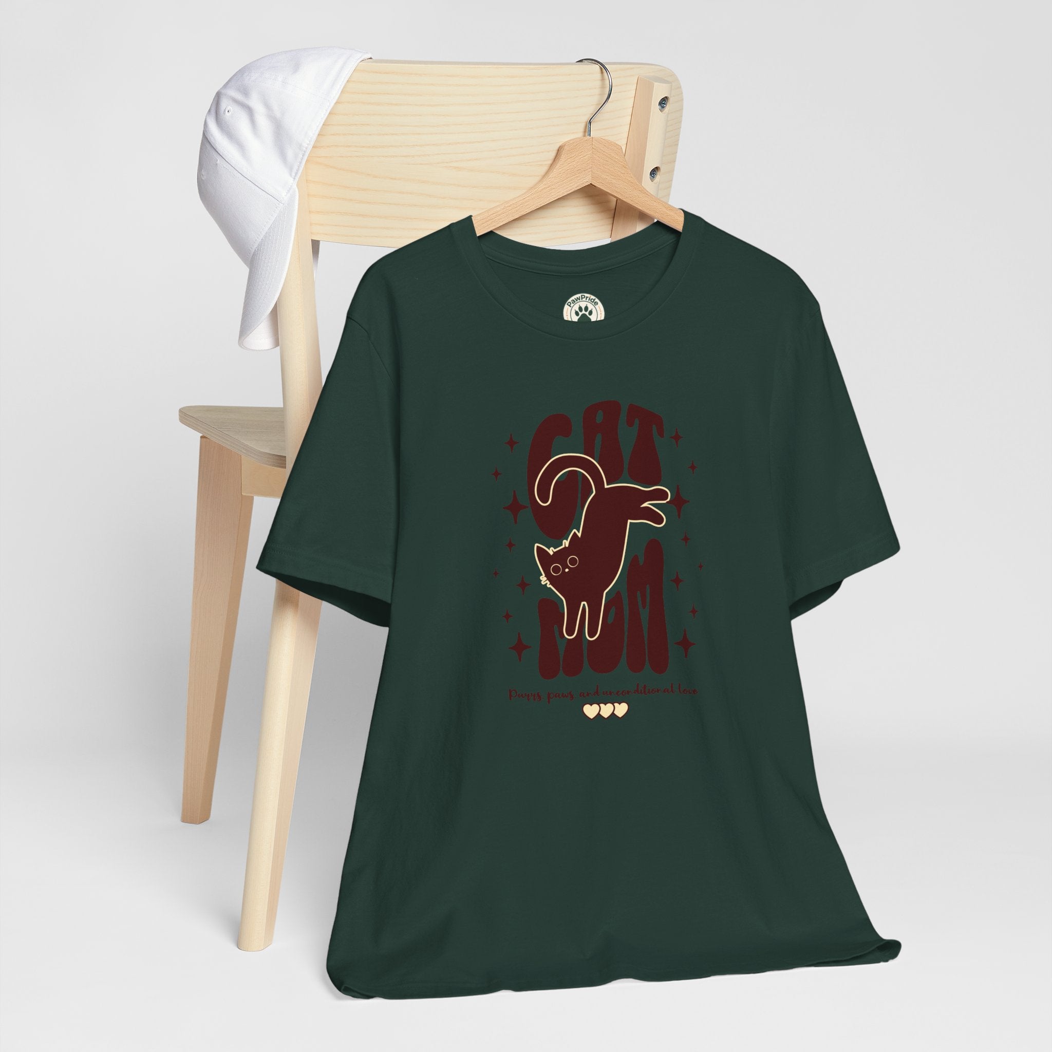 Cat Mom Retro Graphic Tee — "Cat Mom" Vintage Cat Lover T‑Shirt