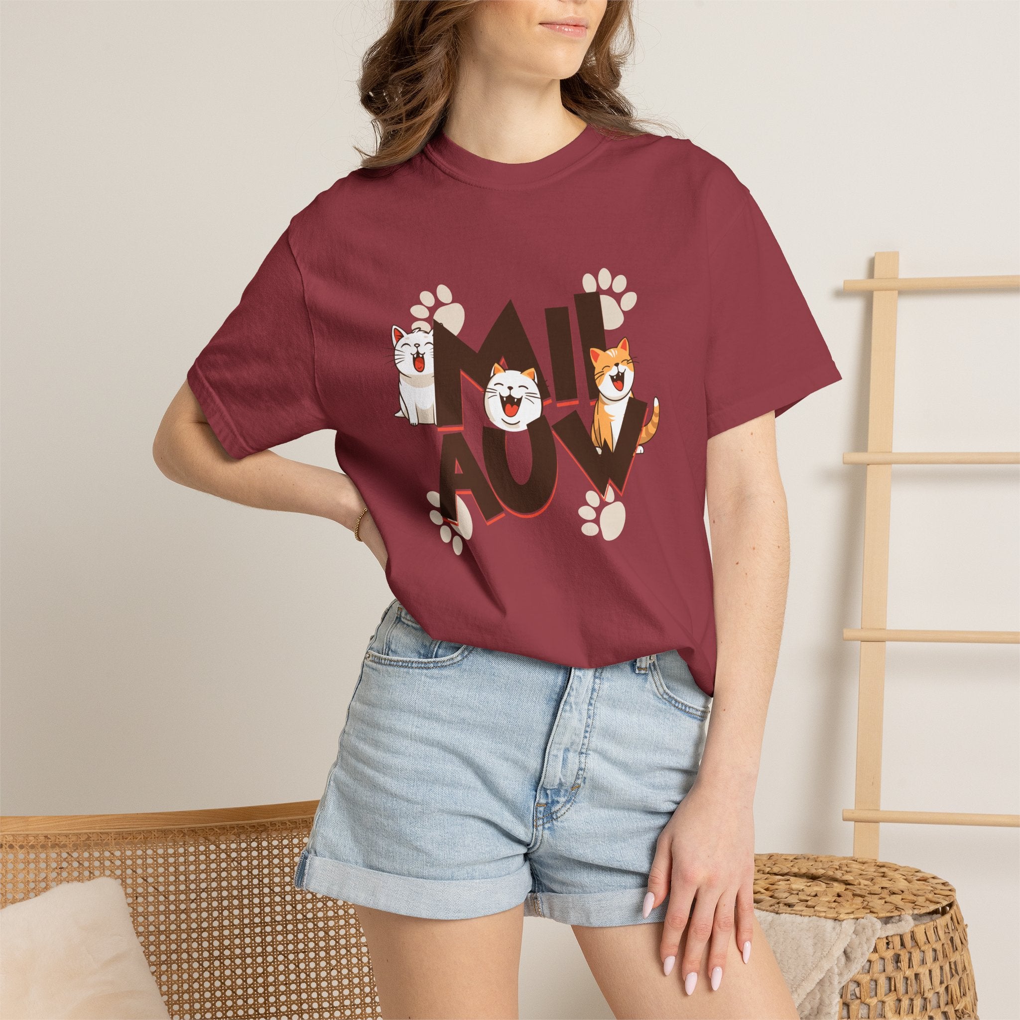Cat Paw 'MIAOU' Graphic T-Shirt — Cute Cat Lover Tee