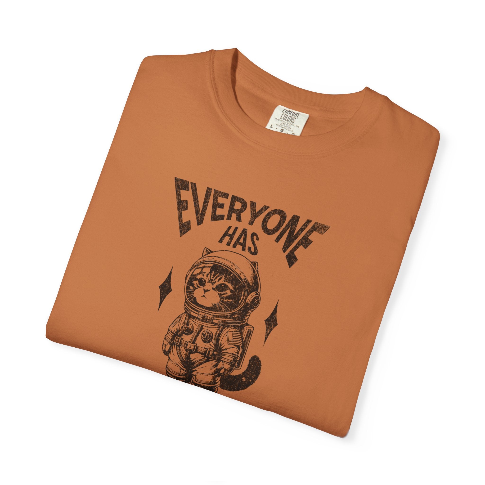 Everyone Has Dreams Astronaut Cat T‑Shirt — Vintage Space Graphic Tee