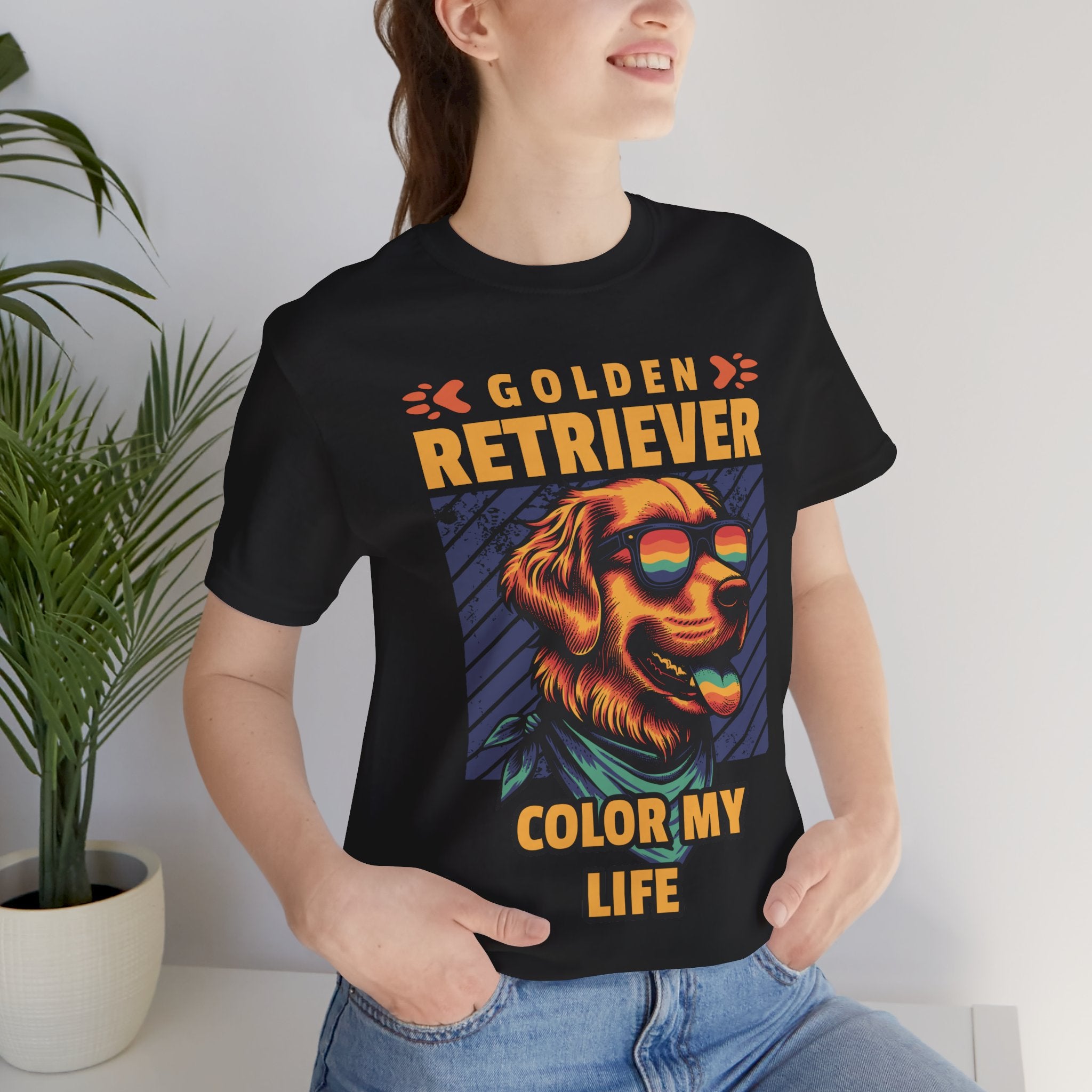 Golden Retriever T‑Shirt — 'Color My Life' Retro Dog Graphic Tee