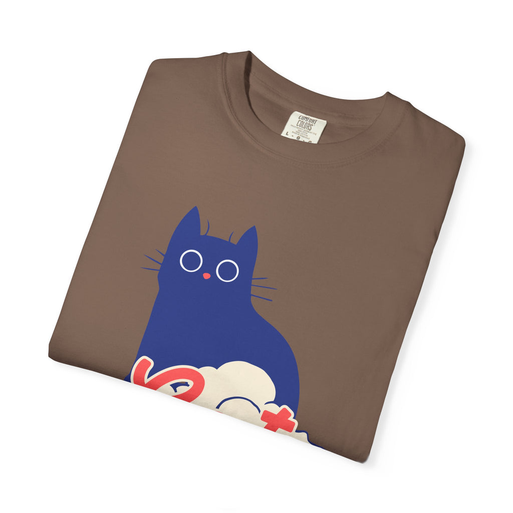 Cat Lover T-Shirt — Cute Retro Cat Graphic Tee