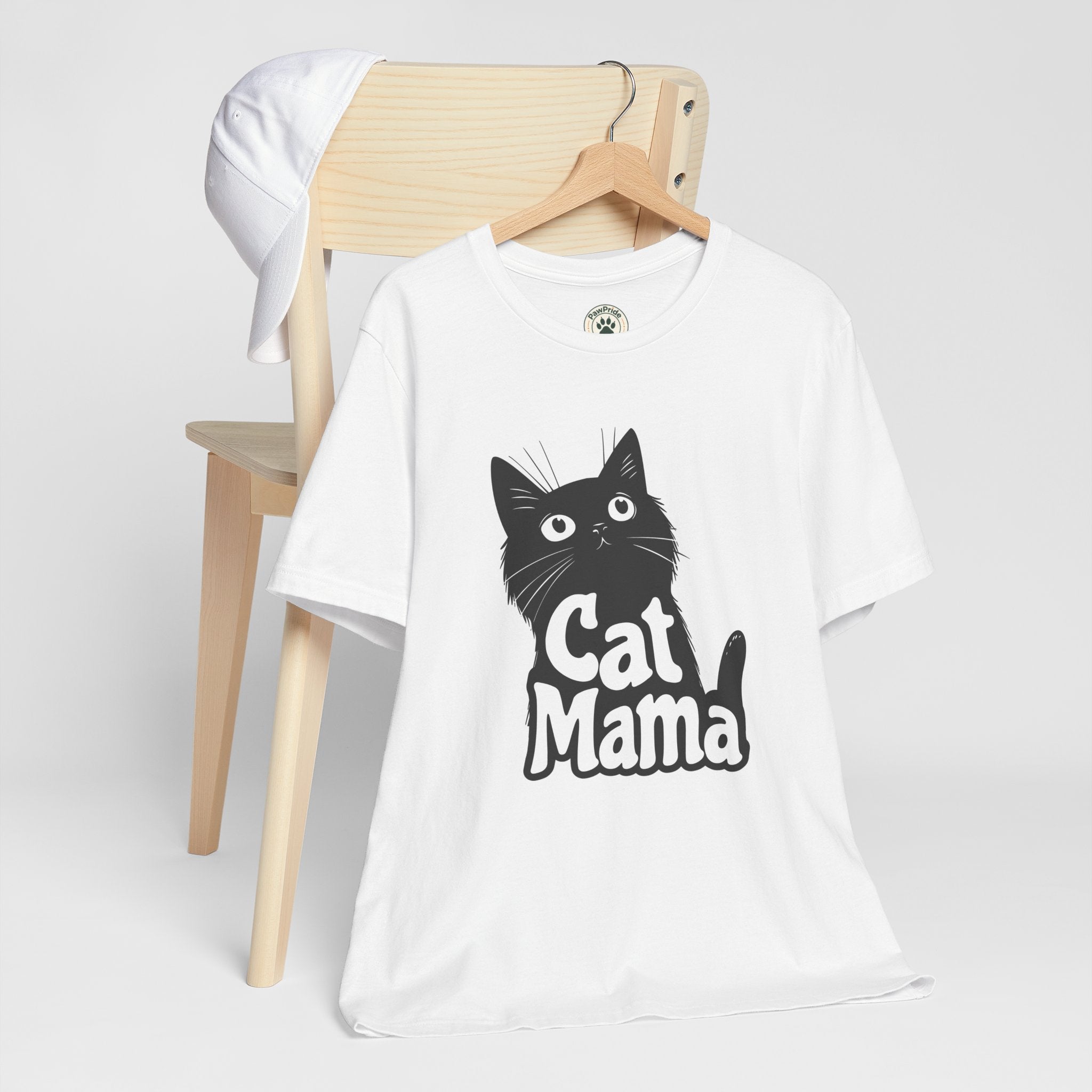 Cat Mama T-Shirt – Cute Black Cat Graphic Tee for Cat Lovers