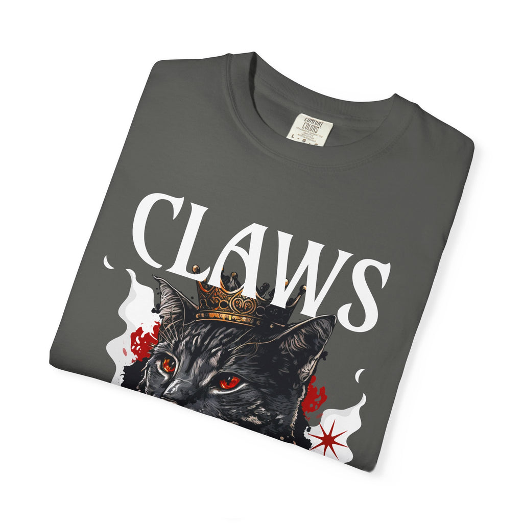 Claws Black Cat Graphic T-Shirt — Gothic Vintage Cat Tee