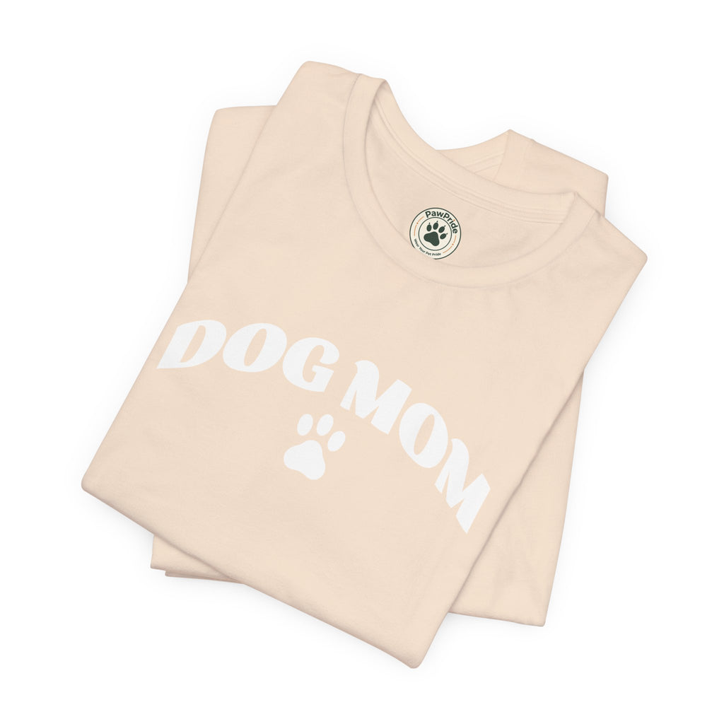 Dog Mom T-Shirt – Retro Paw Print Tee for Dog Lovers, Pet Mom Gift