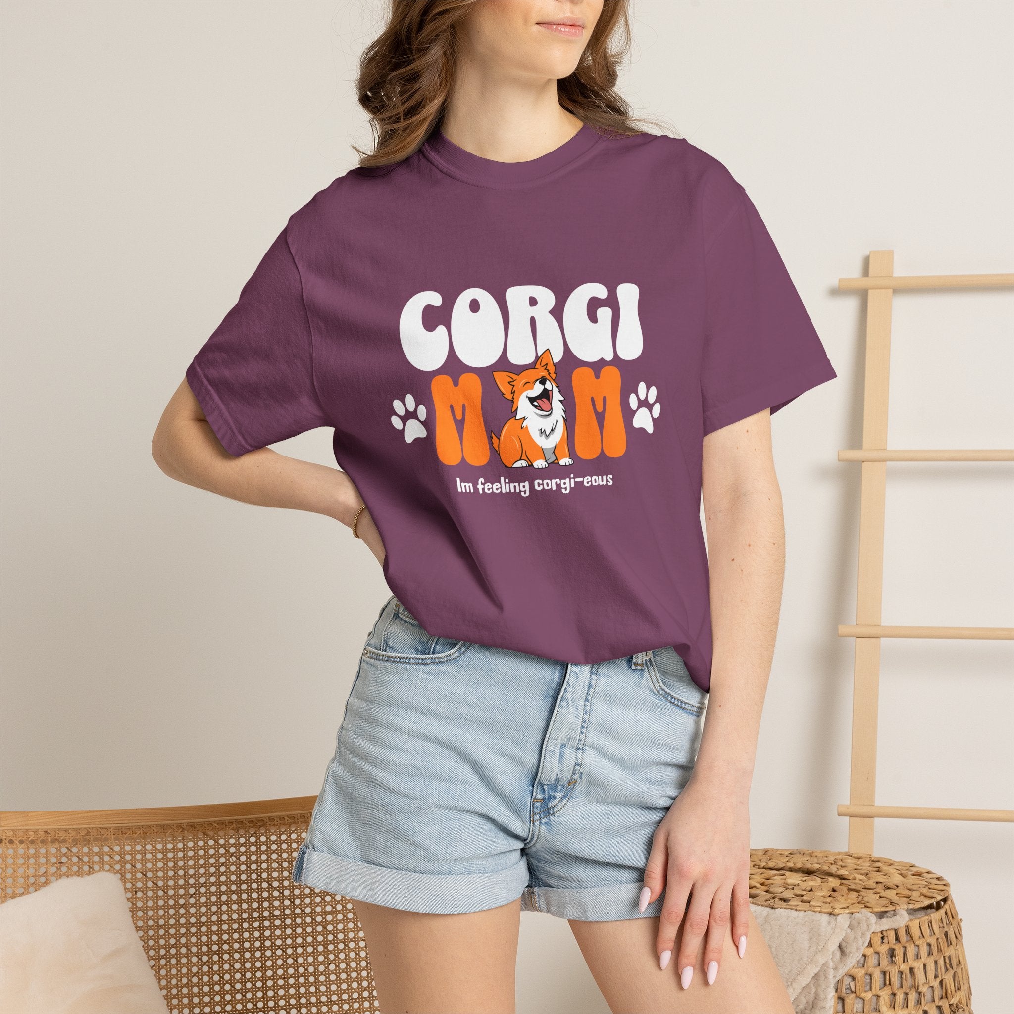 Corgi Mom T-Shirt — 'I'm feeling corg-i-ous' Cute Dog Mama Tee