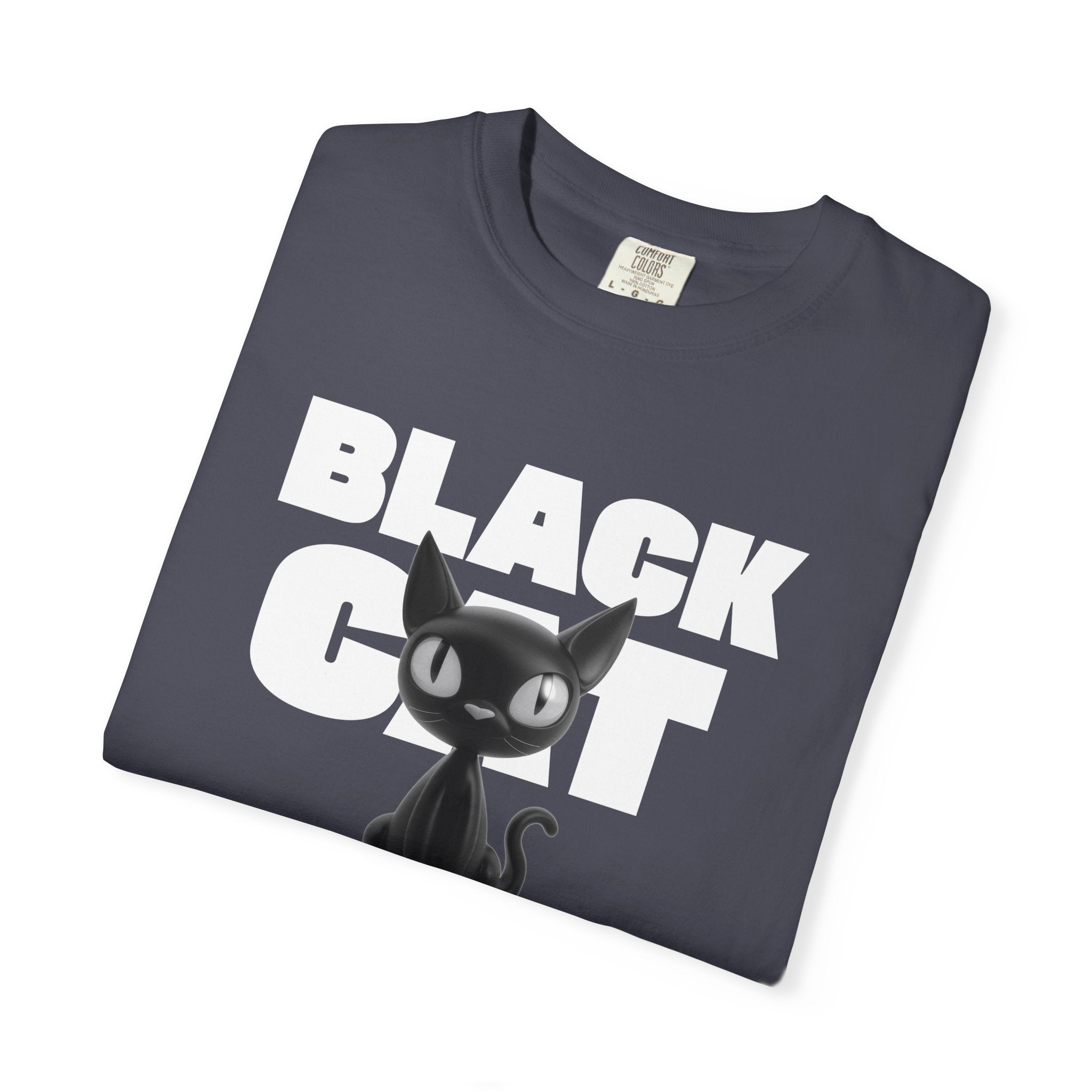 Black Cat Graphic T-Shirt — Cute Spooky Halloween Tee