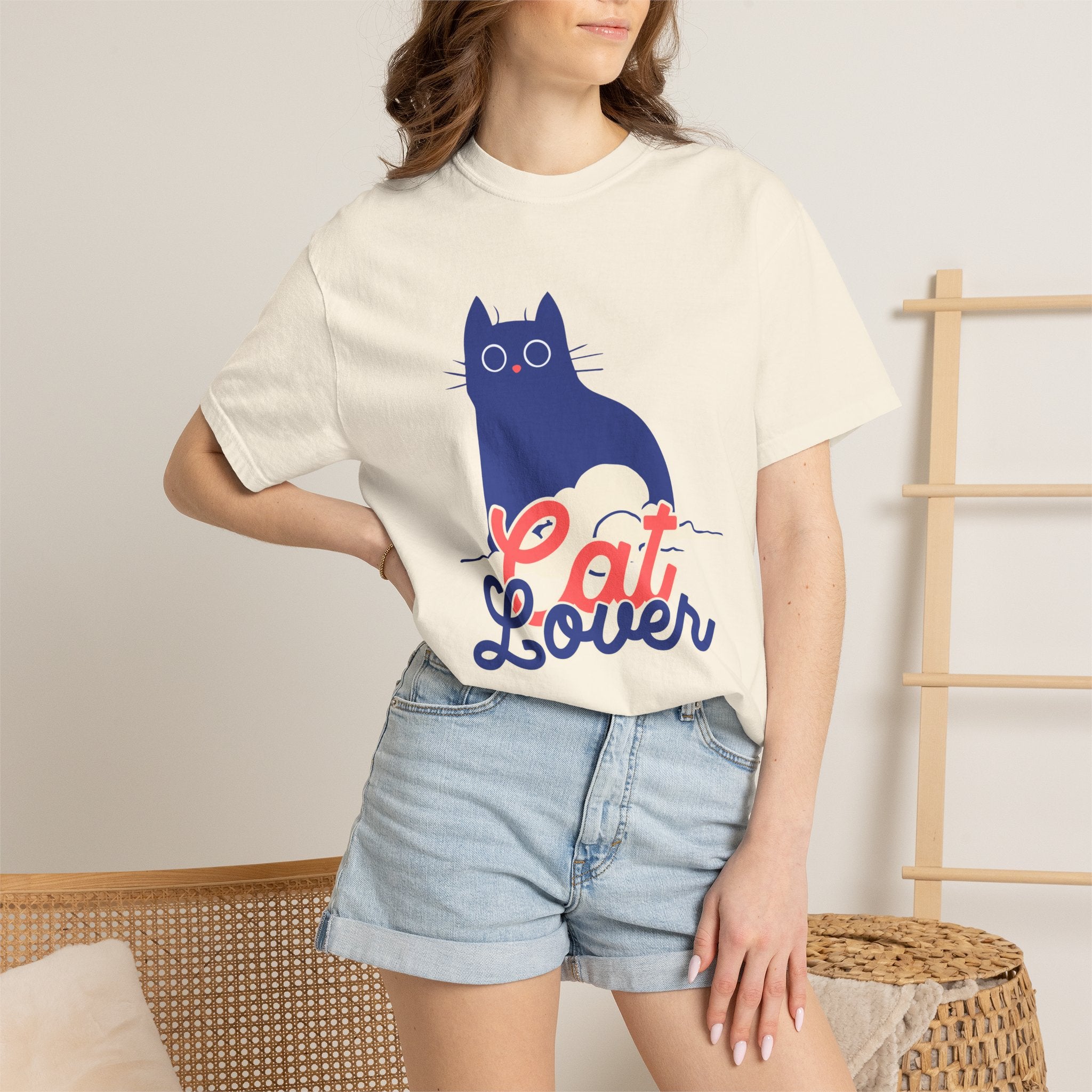 Cat Lover T-Shirt — Cute Retro Cat Graphic Tee