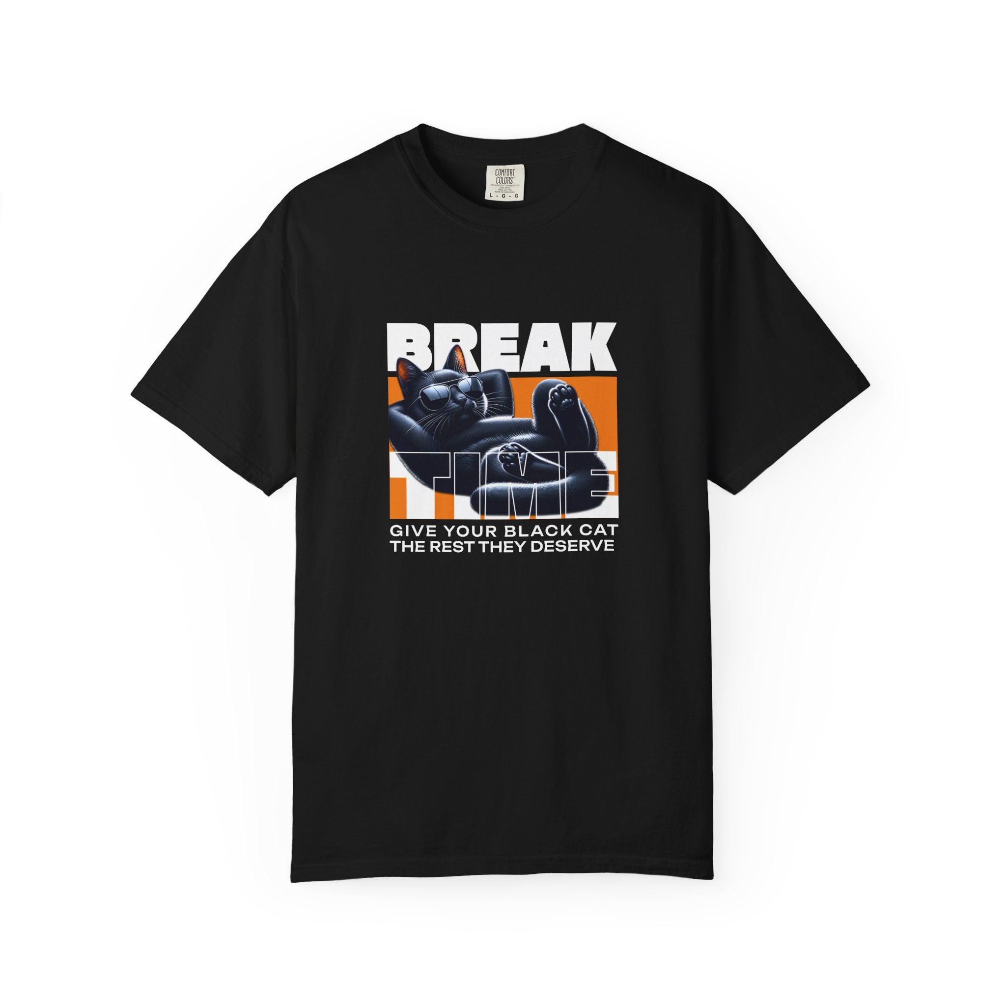 Break — Black Cat Retro Graphic T-Shirt